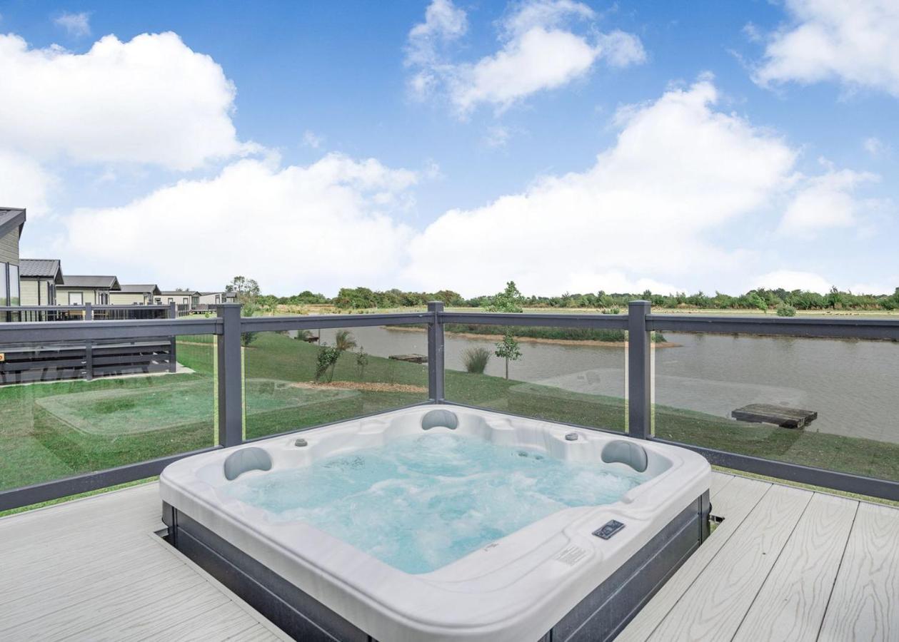 Home Farm Park Lakeside Retreat Burgh le Marsh ห้อง รูปภาพ